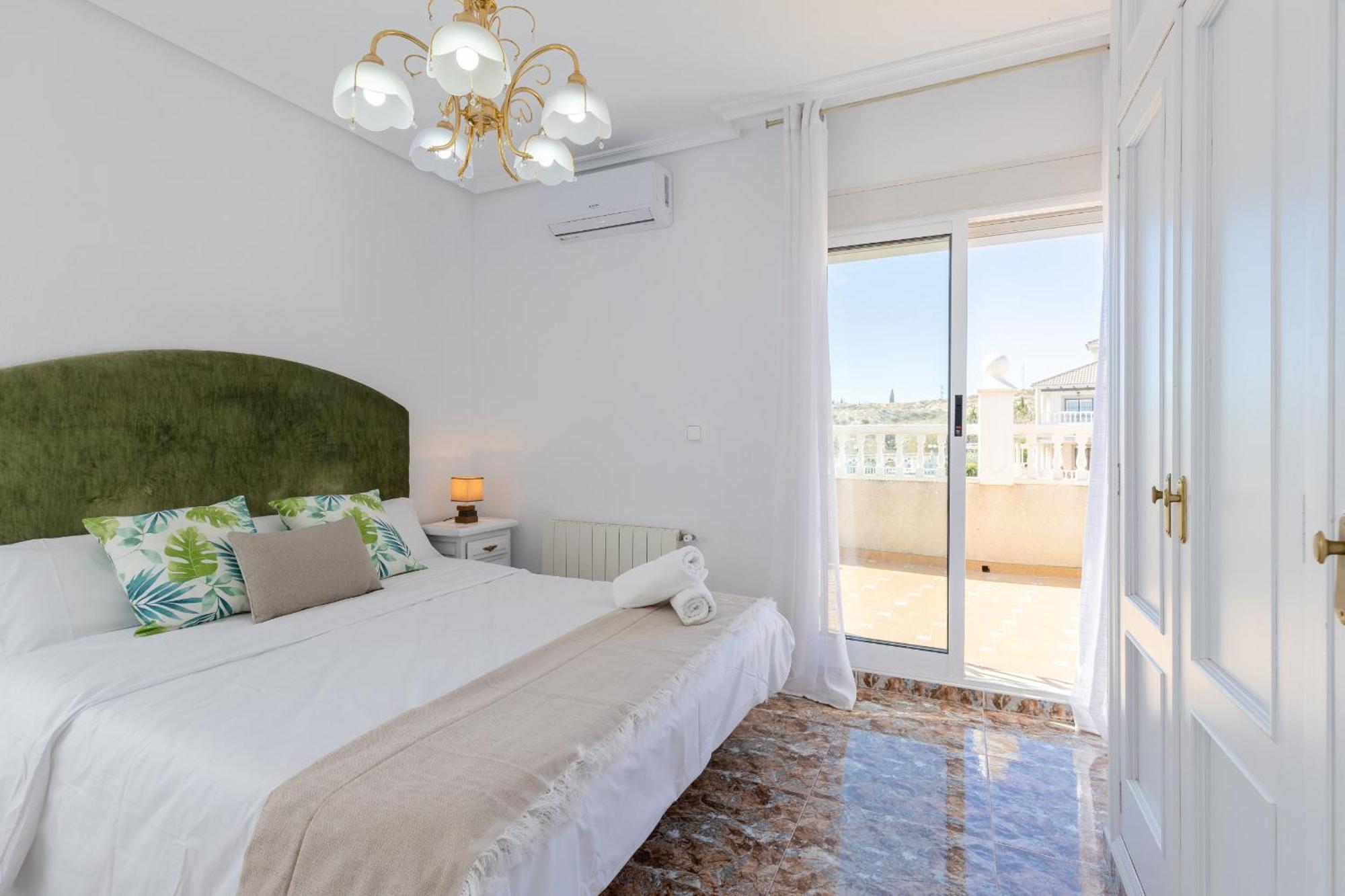 Fidalsa Grand White House Villa Tángel Dış mekan fotoğraf