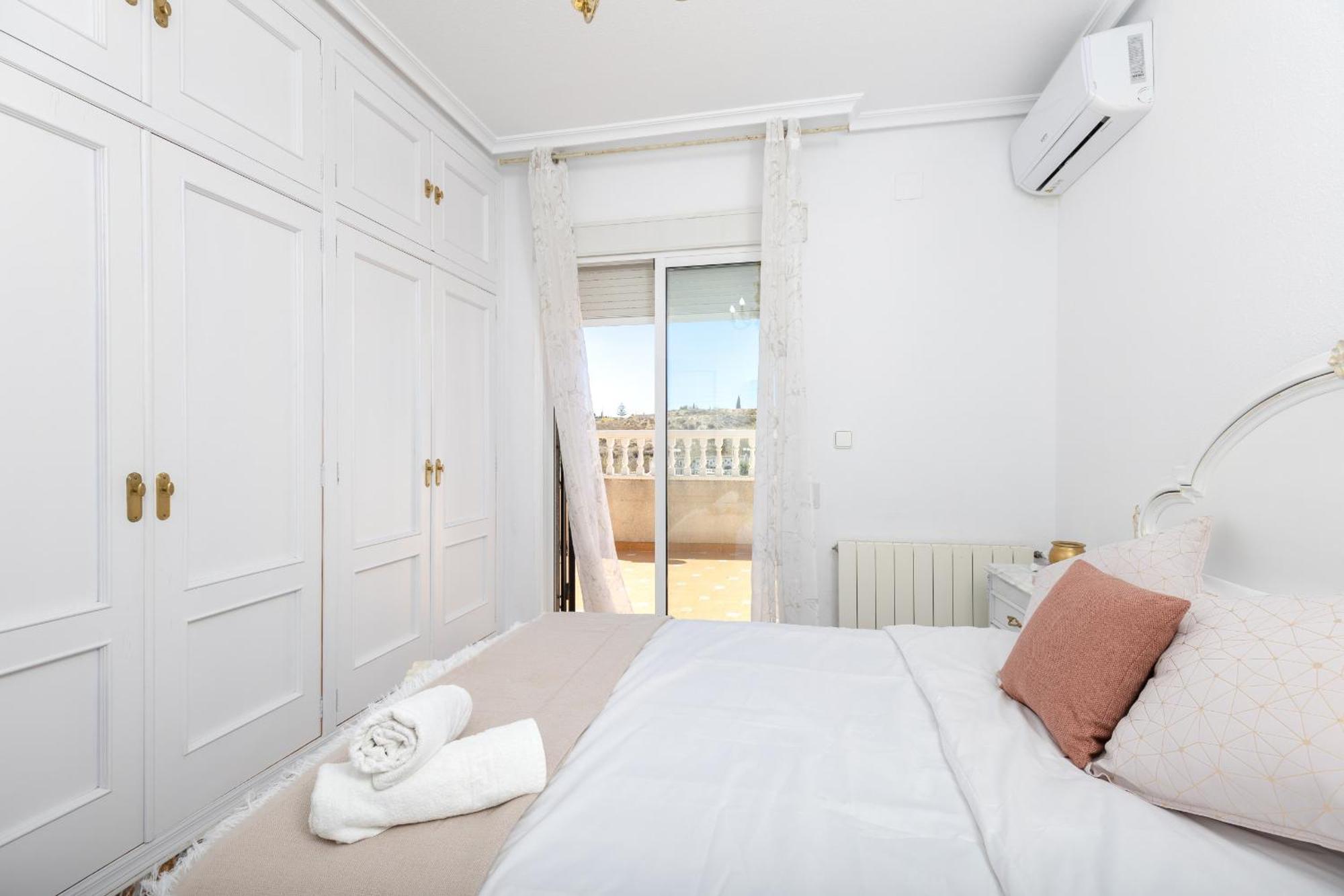 Fidalsa Grand White House Villa Tángel Dış mekan fotoğraf